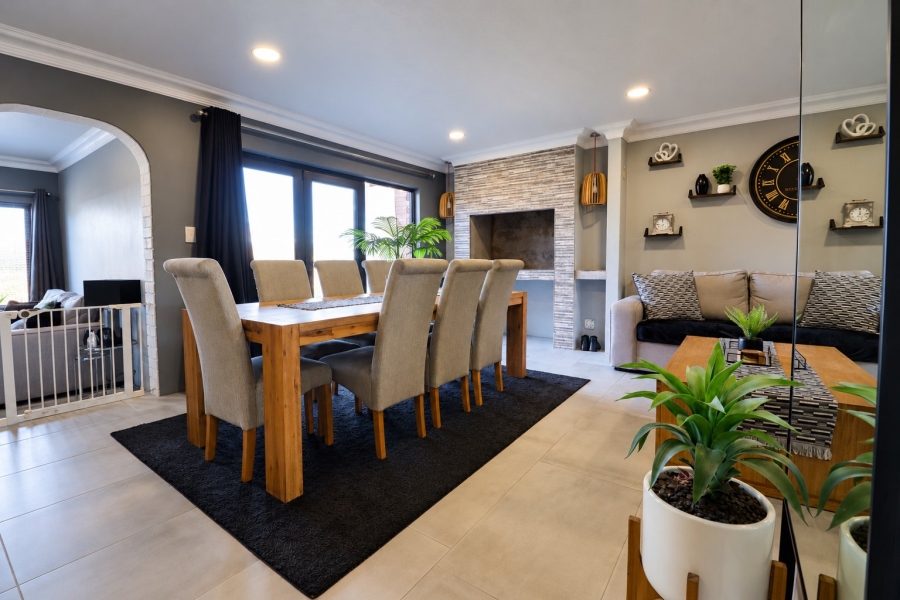 3 Bedroom Property for Sale in Sherwood Eastern Cape